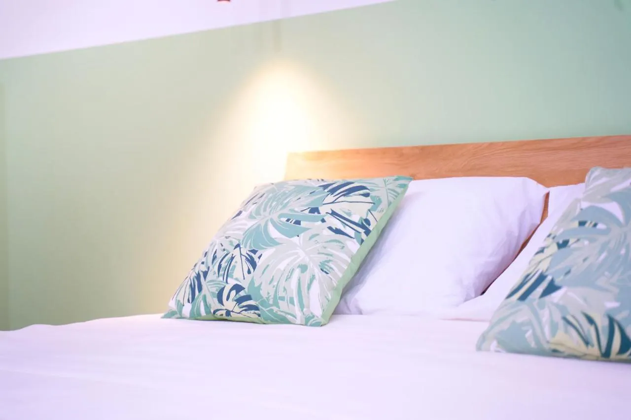 公寓 Suite N.1 500Mt Da Policlinico/10Min Da Stazione 巴里